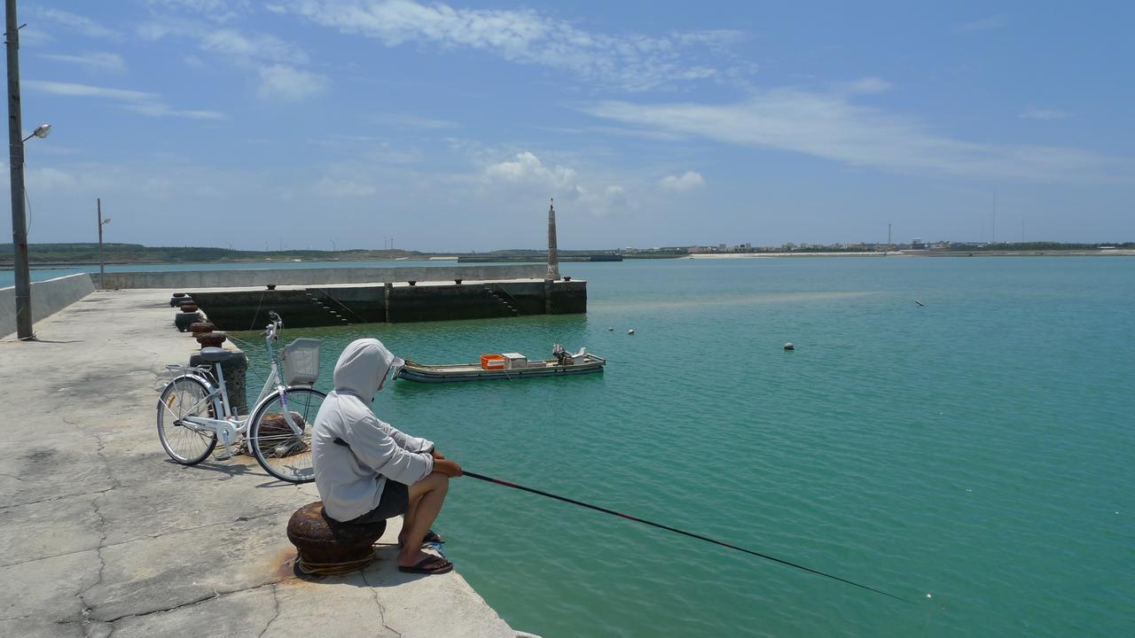 Penghu Chenhi Bay Homestay Baisha Bagian luar foto