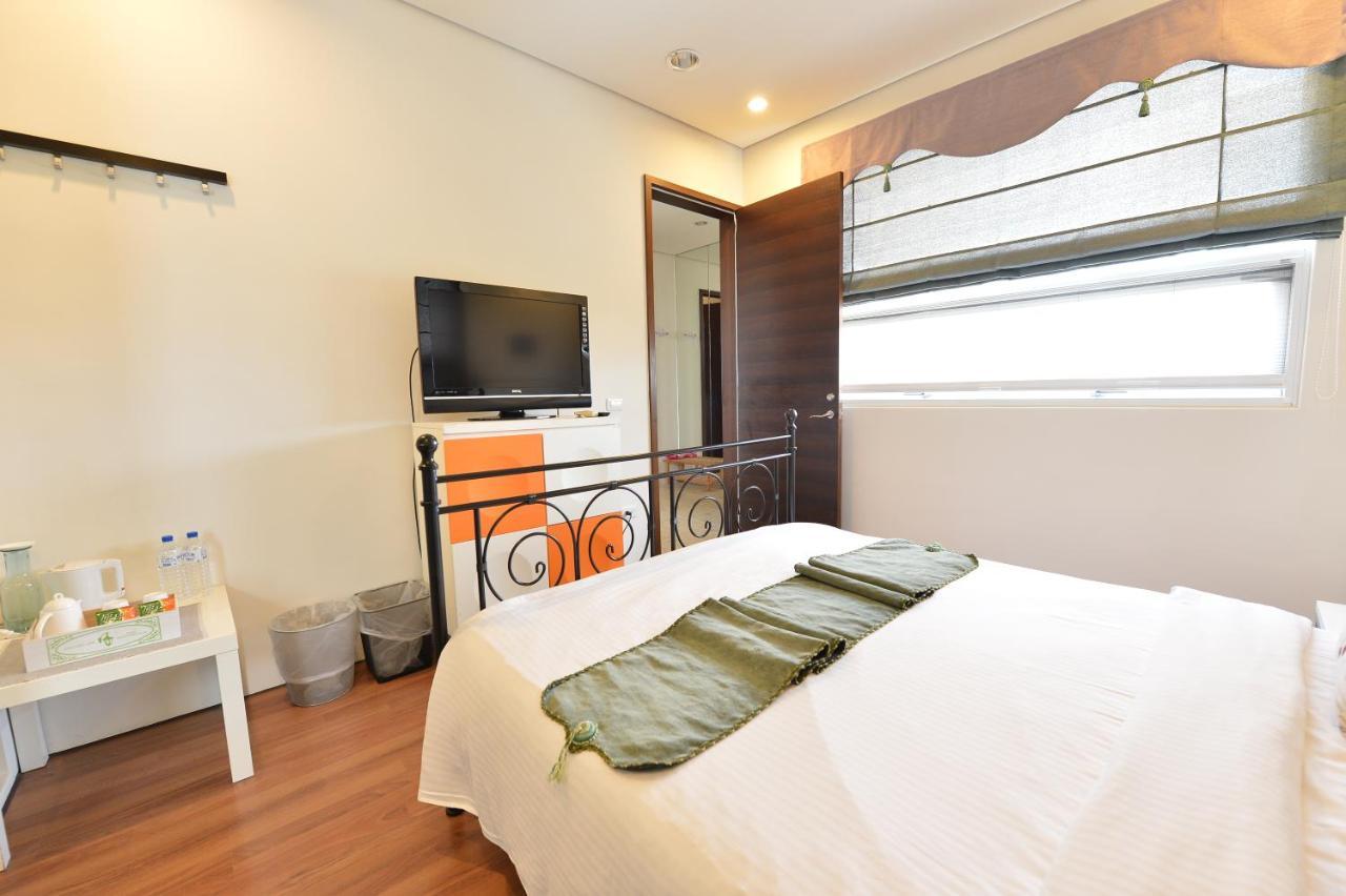 Penghu Chenhi Bay Homestay Baisha Bagian luar foto